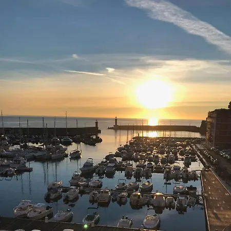 Appartement Sognu Di Matteu - Bel Entièrement Climatisé - Vue Mer, Vieux Port Bastia (Corsica)
